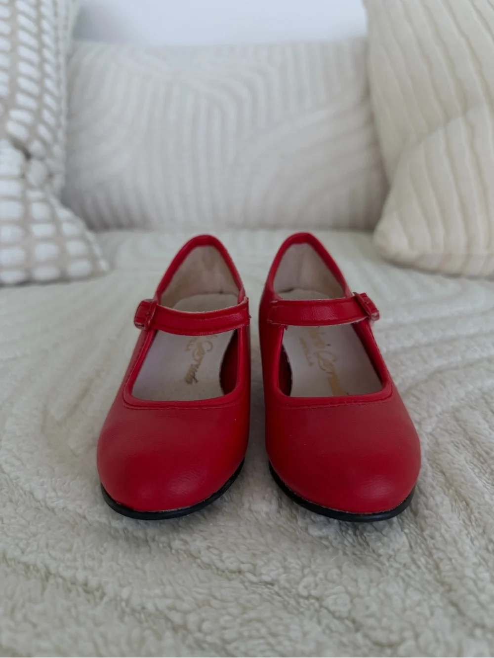 red Mary Jane 👠- Flamenco shoes for kids - size 22 EU -preloved - good condition